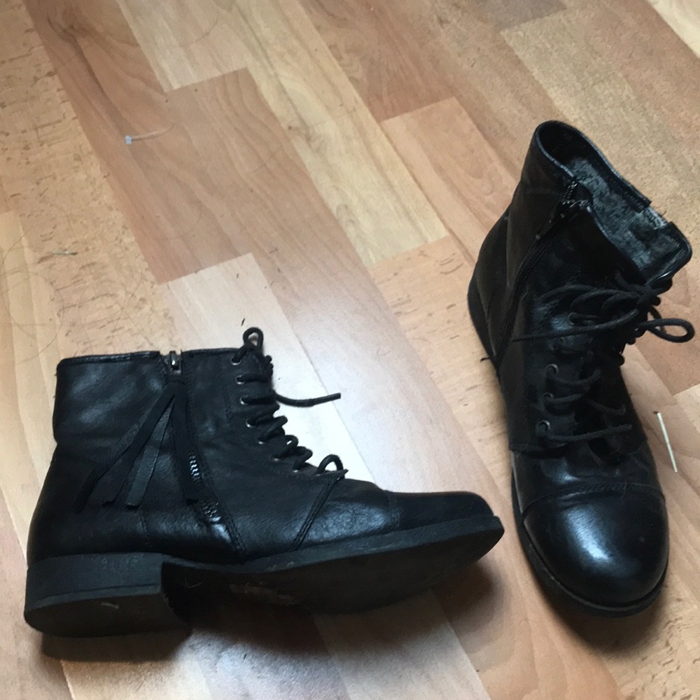 Steve Madden boots